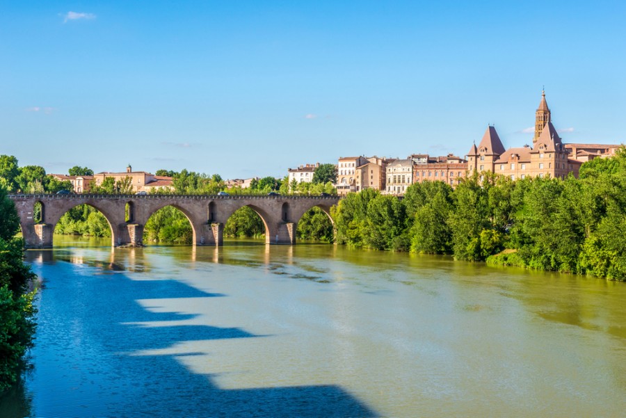 Quels hébergements choisir pour visiter Montauban ?